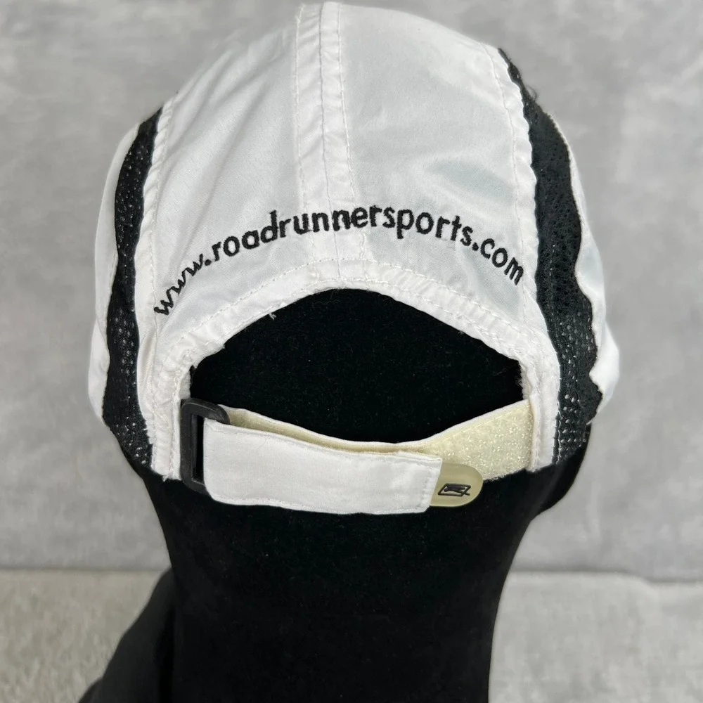 Road Runner Sports Running Hat White Black Mesh Performance Athletic Sports Cap